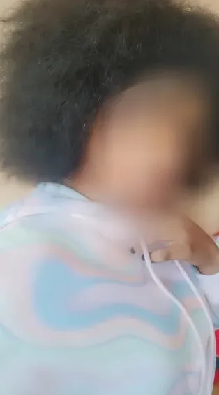 Amira, 28