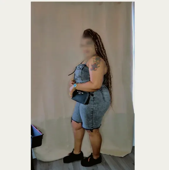 Ayse, 30