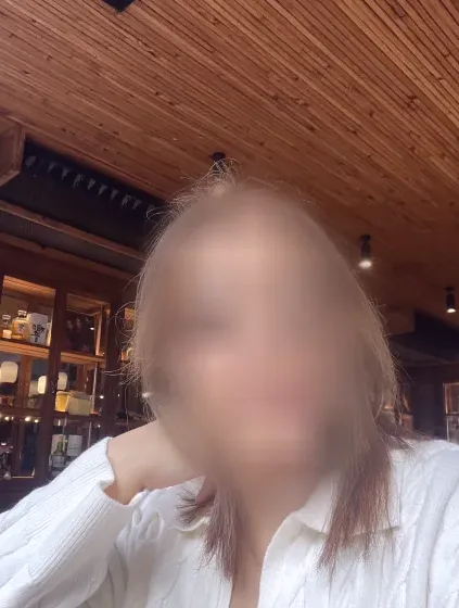 Kathleen, 40