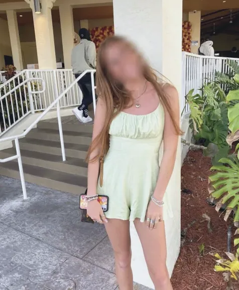 Luisa, 19