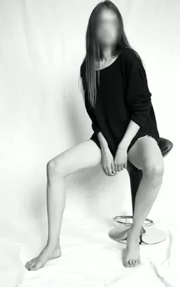 Özlem, 28