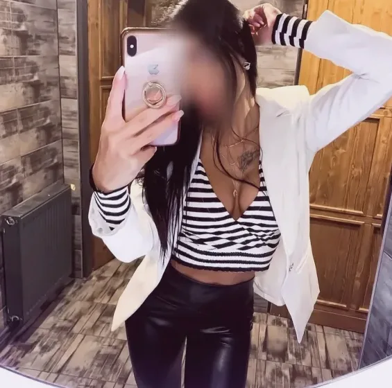 Patrizia, 34