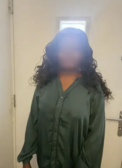 Rebecca, 33