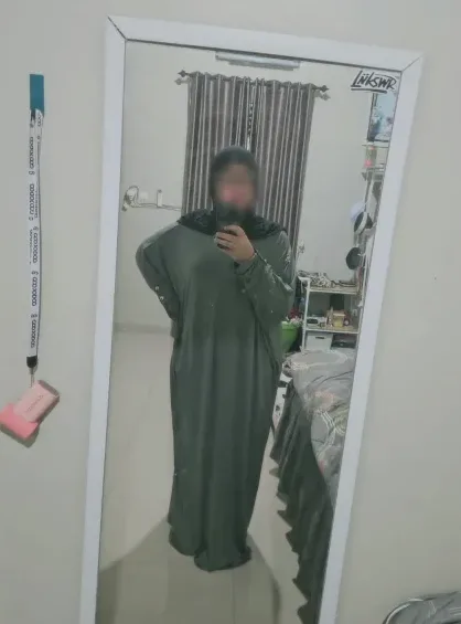 Selina, 26