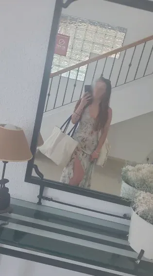 Viktoria, 28