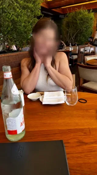 Vivien, 30