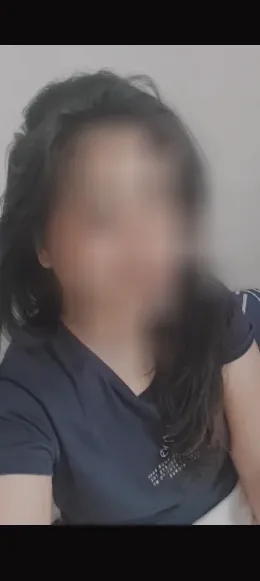 Vivien, 31
